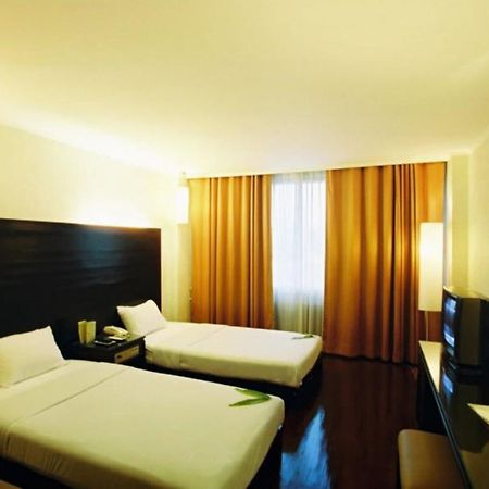 Maxx Hotel Bangkok Exterior photo