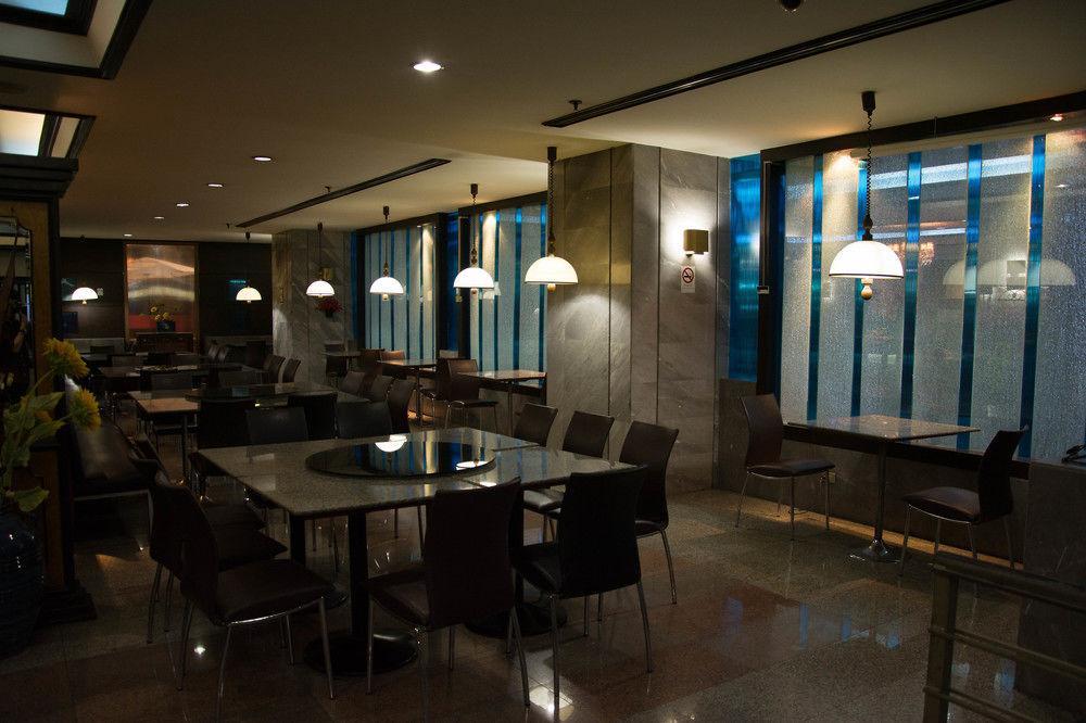 Maxx Hotel Bangkok Exterior photo