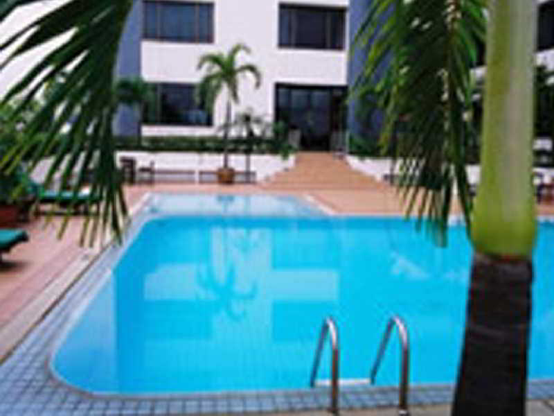 Maxx Hotel Bangkok Exterior photo